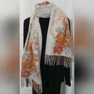 V. FRAAS Cashmink Floral Wrap Scarf - Warm Orange and Cream Background.